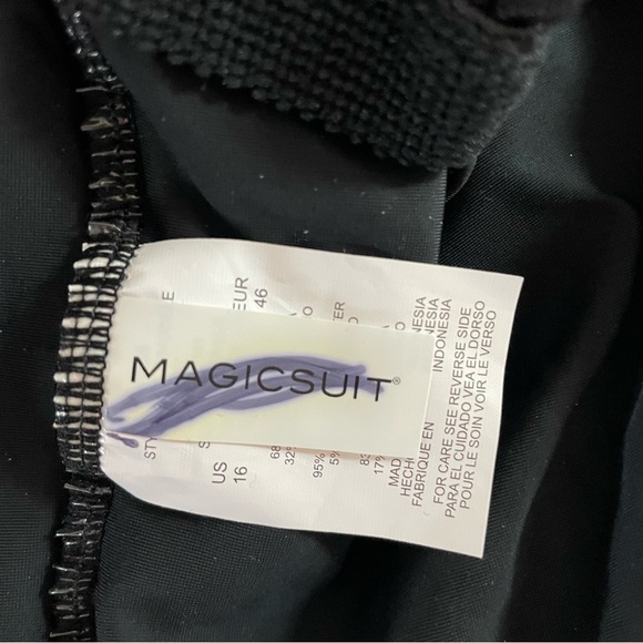 New! Magicsuit Black Liza Square Cut Tummy Control One Piece Swimsuit 20568 - Picture 11 of 16